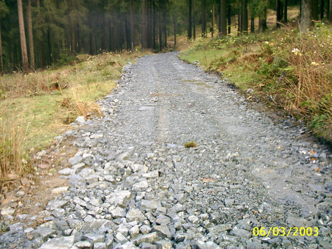 Material für Wegebau im Harz geliefert.