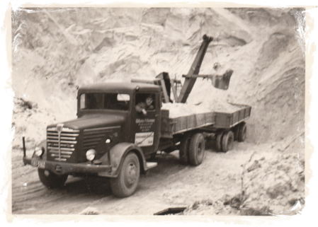 Pölkemann Transporte - Beladung mit Sand - Sandgrube Paradiesgrund / Goslar