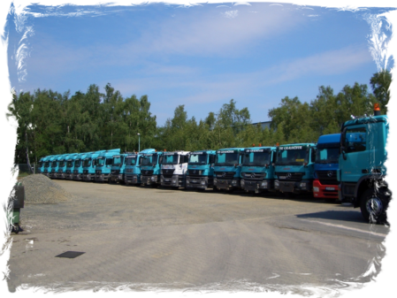 Pölkemann Transporte - Dieses Bild zeigt unsere MB Flotte an unserem Hauptsitz Goslar/Grauhof.